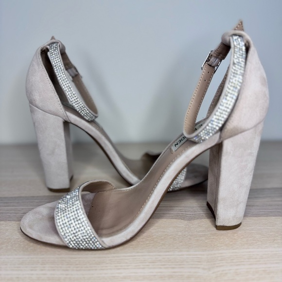 Steve Madden Beige Women's Shoes - Picture 6 of 6